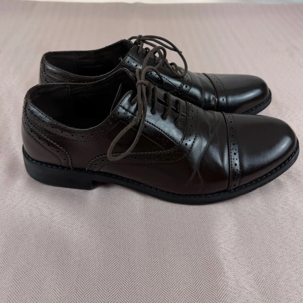 Steve Madden Men’s Dark Brown Oxford Dress Shoes,‎ Size 8.5